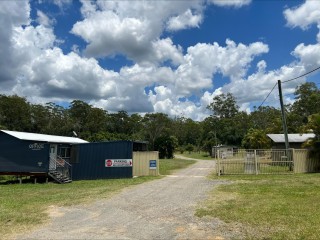 Sunshine Coast Caravan & Camping Park - JS518