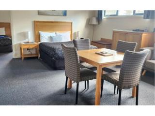 Motels For Sale - 1 large