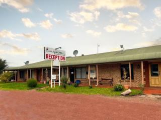 Secure a Rare Passive Investment in a Prime Eyre Highway Location | Resort Brokers ID : INV009348