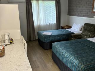 Motels For Sale - 1 large