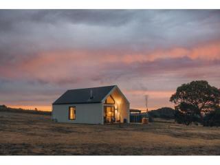 Glenbosch Wine Estate – $601K Profit, 264 Ha, Expansion & Weddings | Resort Brokers ID : FH009364