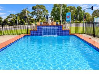 Motels For Sale - 1 large