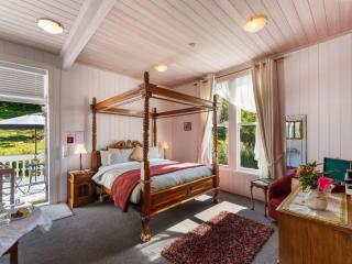 Hotels For Sale - 1 large