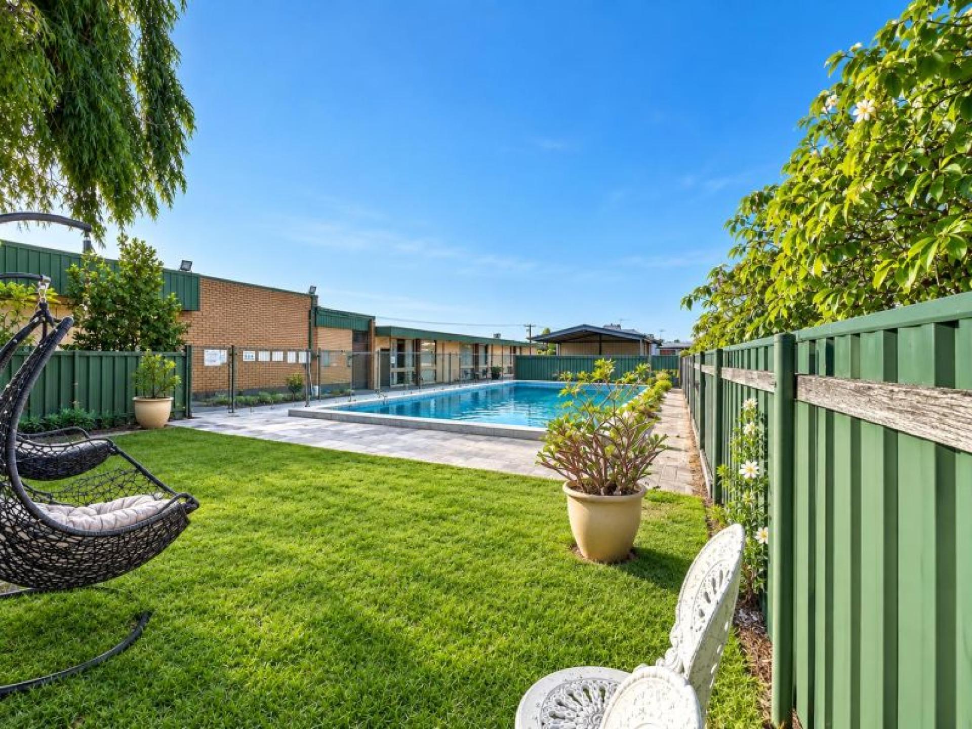 Motel for sale Millicent