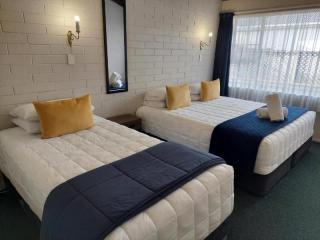 Motels For Sale - 1 large