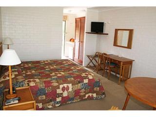 Motels For Sale - 1 large