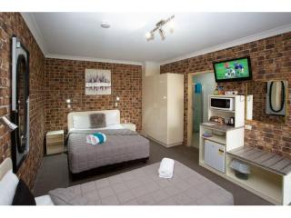 Motels For Sale - 1 large