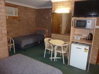 Motels For Sale - 1 large