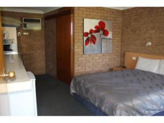 Motels For Sale - 1 large