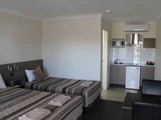 Motels For Sale - 1 large