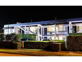 Motels For Sale - 1 large