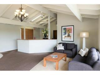 Motels For Sale - 1 large