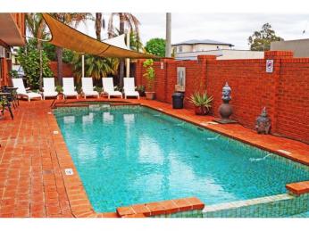Motels For Sale - 1 large