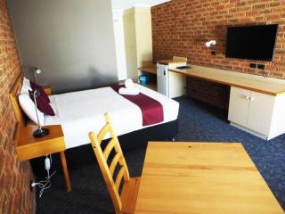 Motels For Sale - 1 large