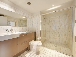 Motels For Sale - 1 large