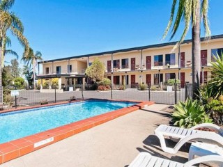 Motels For Sale - 1 large