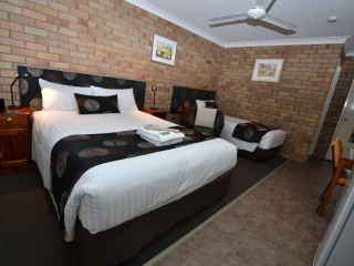 Motels For Sale - 1 large