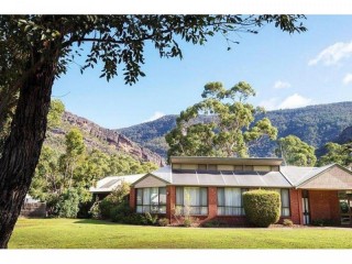 Motels For Sale - 1 large