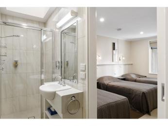 Motels For Sale - 1 large