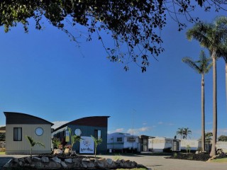 Motels For Sale - 1 large