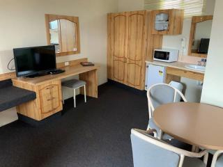 Motels For Sale - 1 large