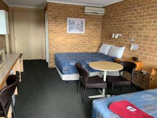 Motels For Sale - 1 large