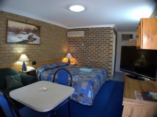 Motels For Sale - 1 large